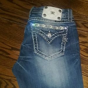 Brand NEW!! Miss Me size 29